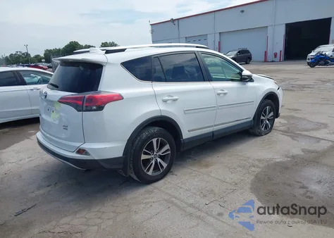 2016 Toyota Rav4 Xle z USA, uszkodzony, nr VIN JTMRFREV3GJ071034